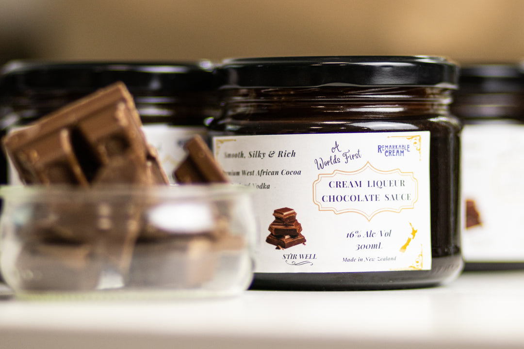Cream Liqueur Boozy Chocolate Sauce (14% Alcohol / 300ml)