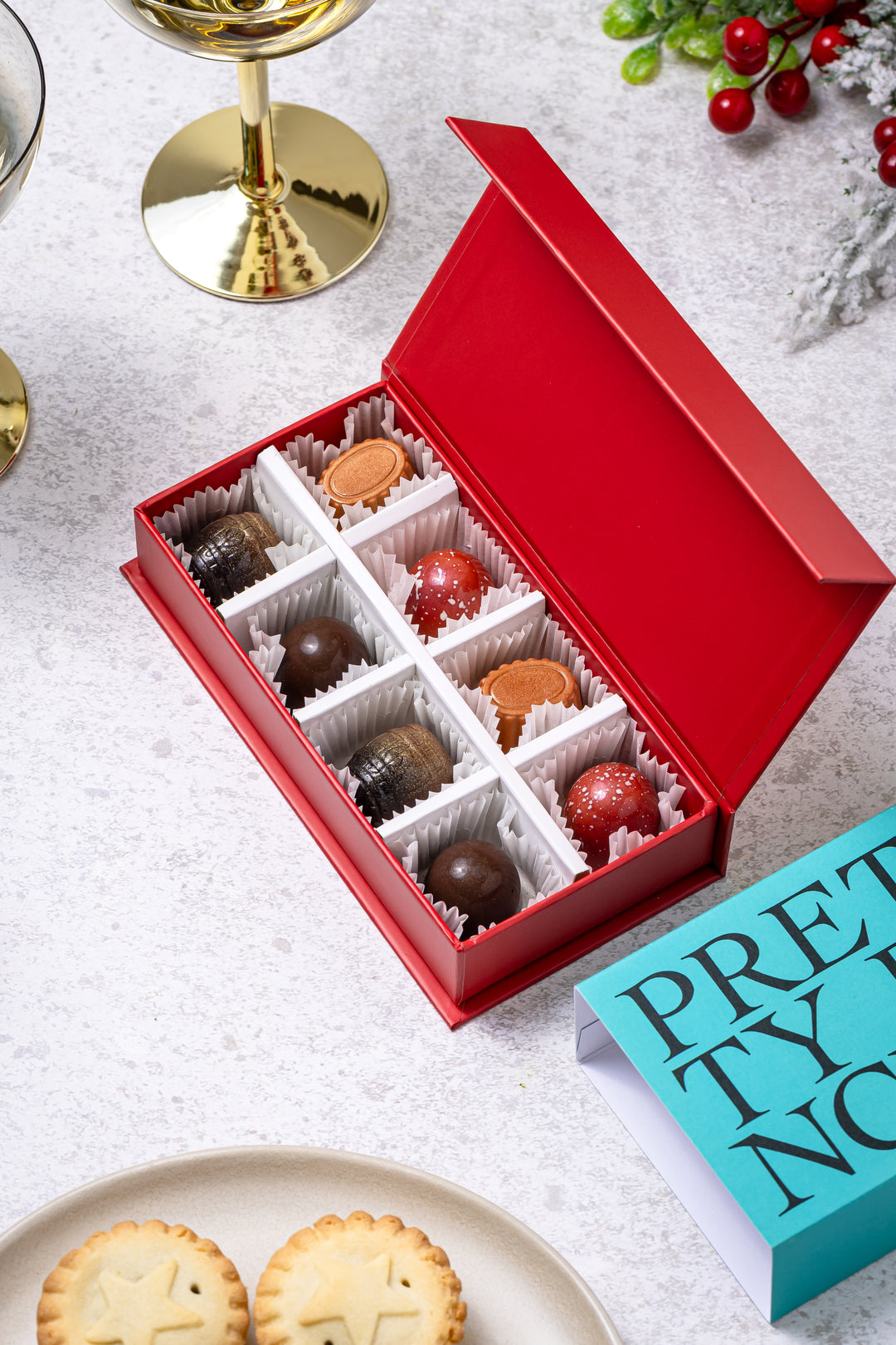 Remarkable Cream — Liqueur-Filled Chocolates 8 piece pack